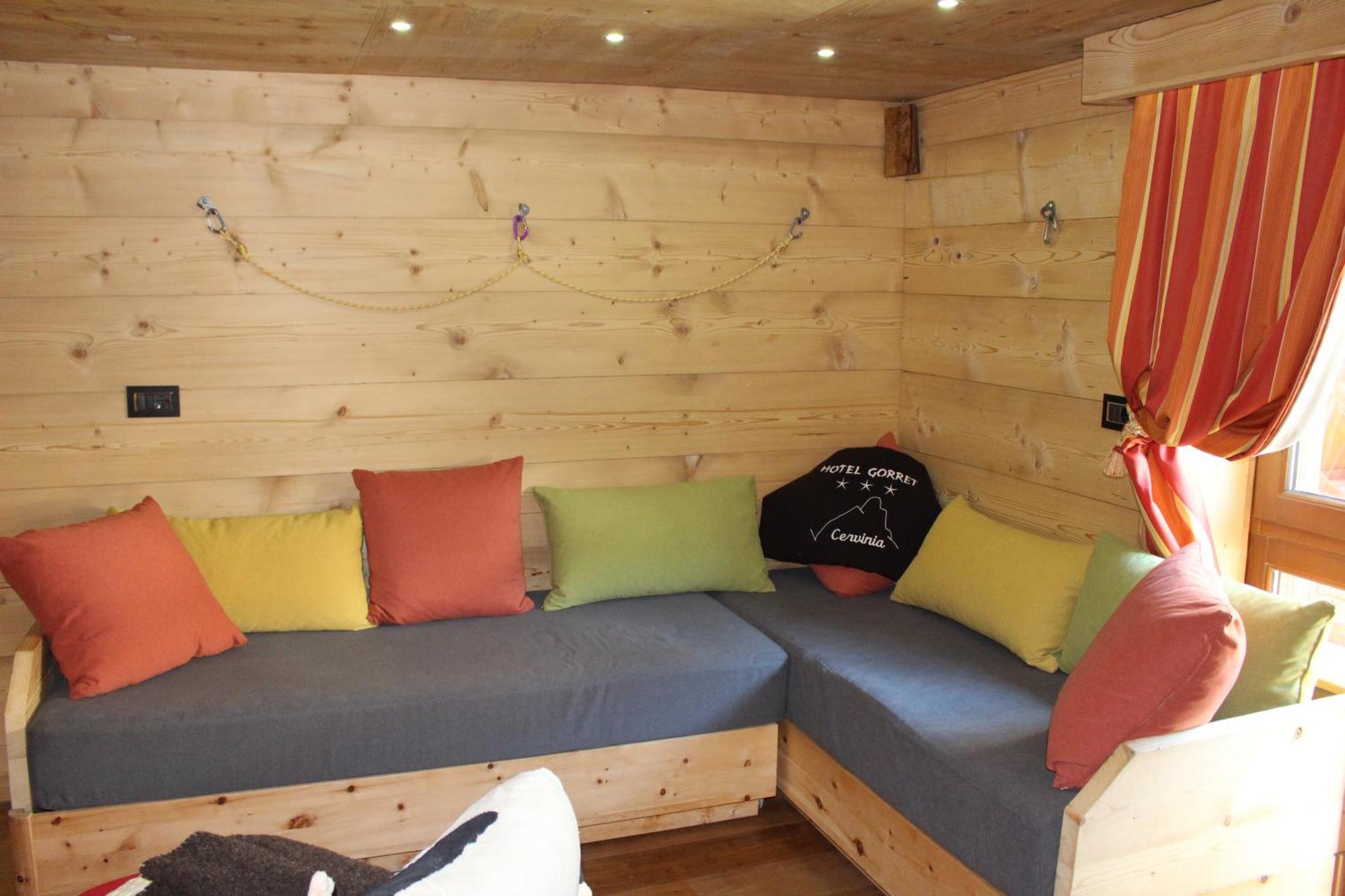 Hotel Meuble Gorret Breuil-Cervinia Zimmer foto