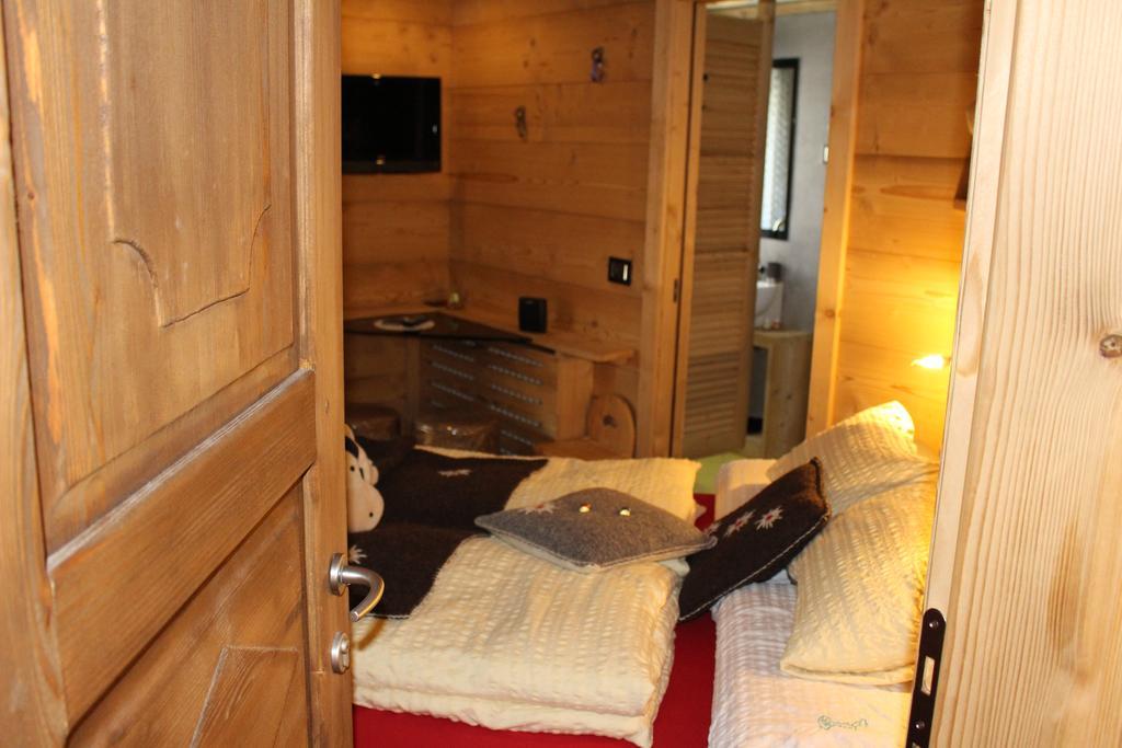 Hotel Meuble Gorret Breuil-Cervinia Exterior foto